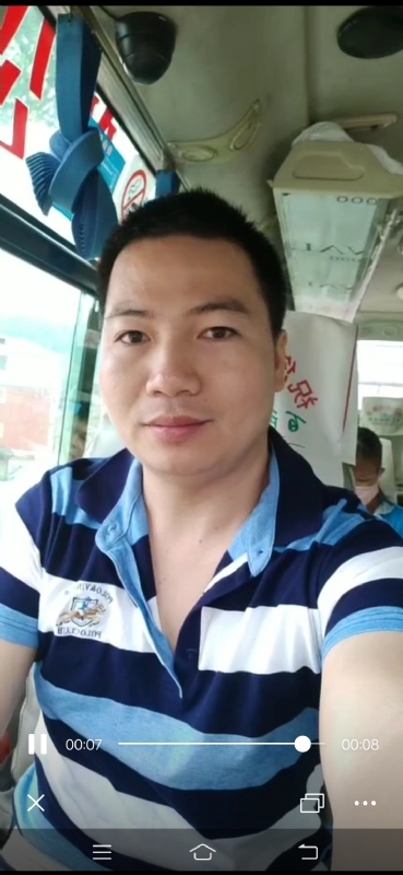 恋人未满的第一张照片--泰安相亲服务中心
