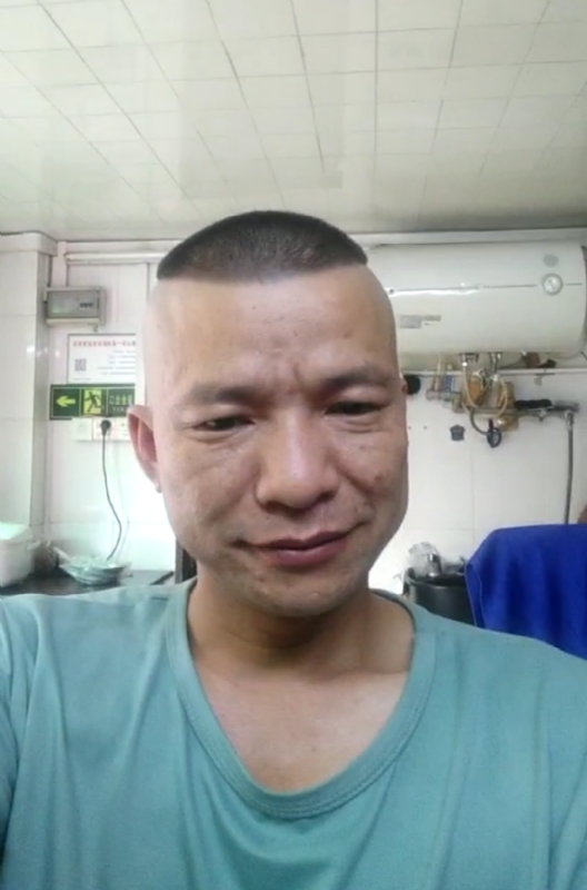 自创生涯的第一张照片--泰安相亲服务中心