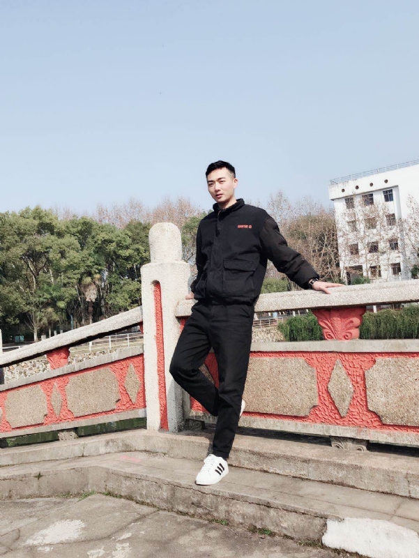 柒玥的第一张照片--泰安相亲服务中心