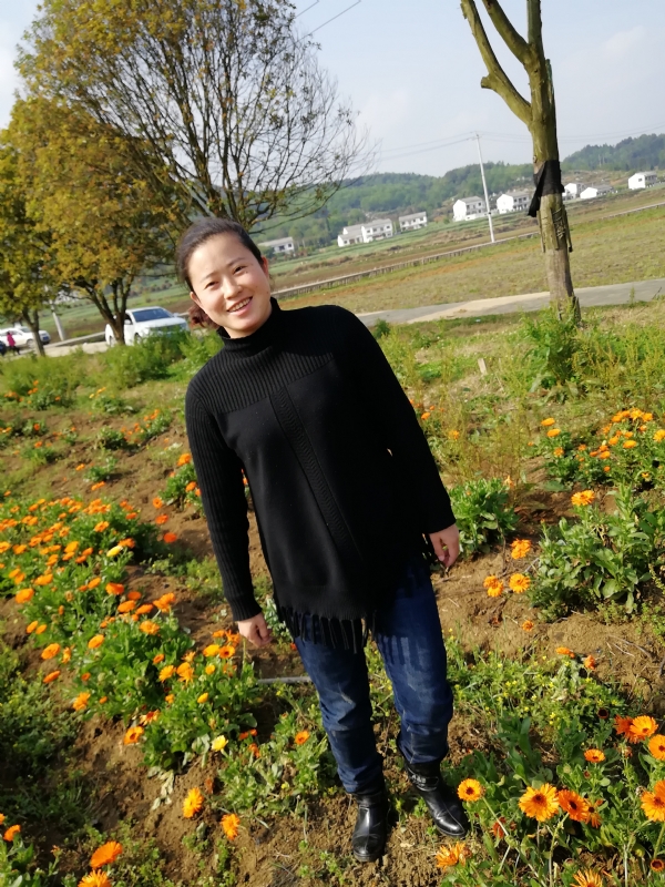 征婚女人的第一张照片--泰安相亲服务中心