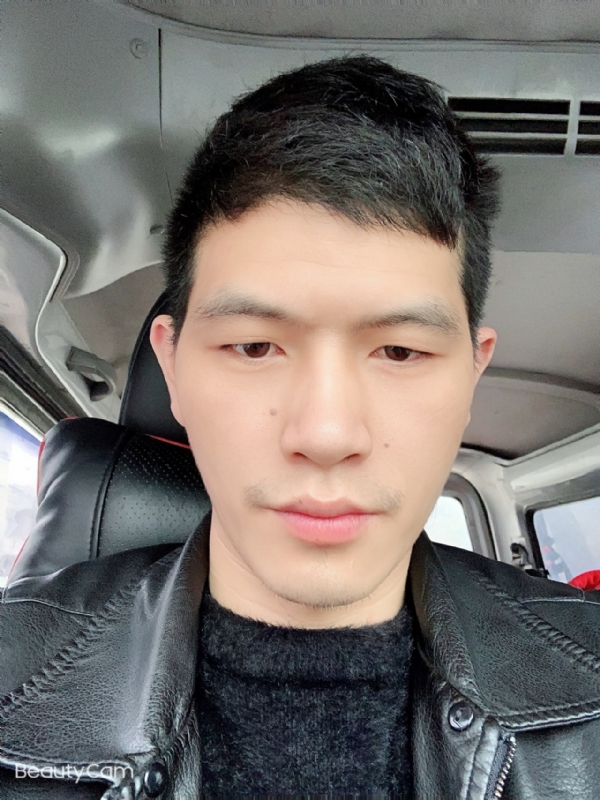 华仔的第一张照片--泰安相亲服务中心