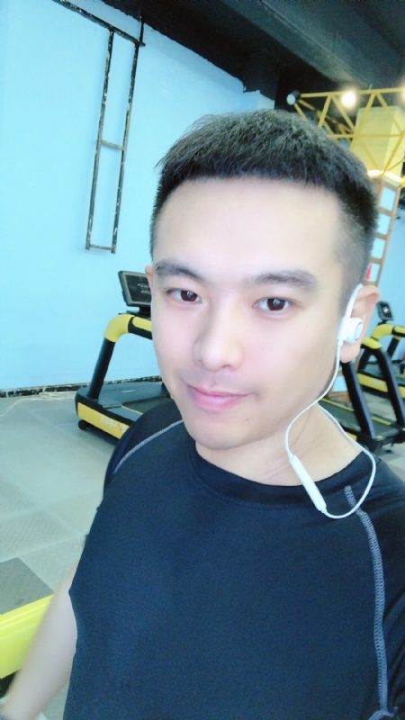 紫色天蝎的第一张照片--泰安相亲服务中心