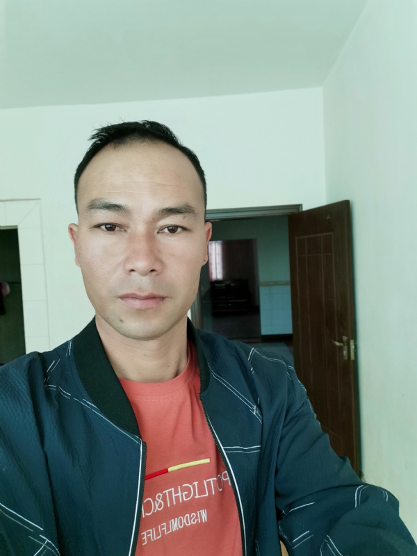 昊宇的第一张照片--泰安相亲服务中心