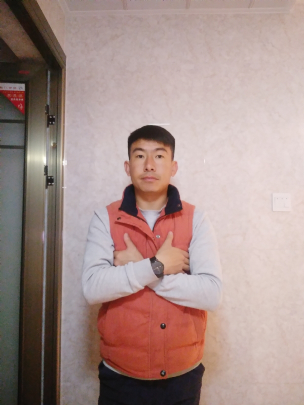 石林小伙的第一张照片--泰安相亲服务中心