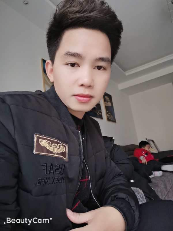 发发发的第一张照片--泰安相亲服务中心