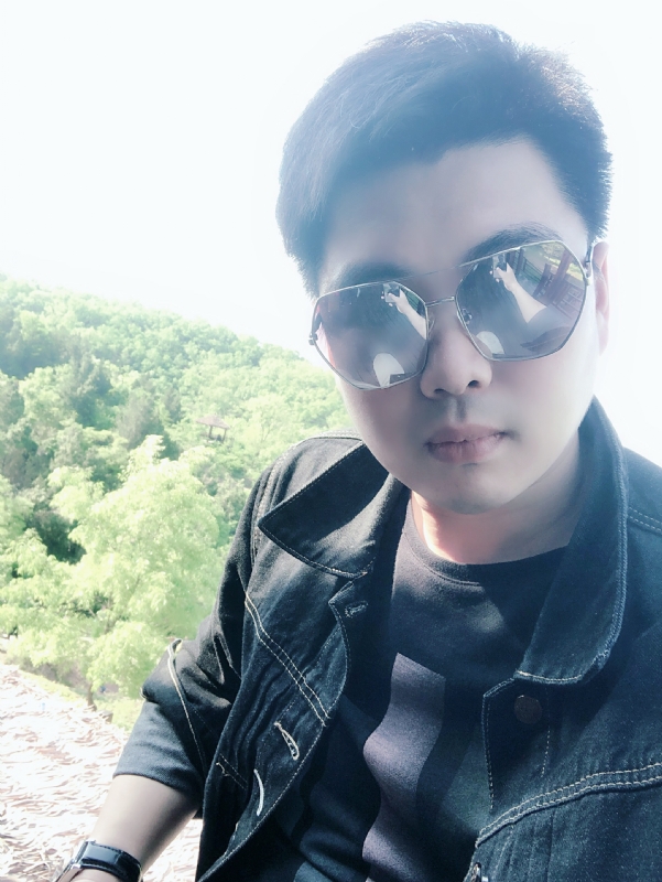 刁雅楠的第一张照片--泰安相亲服务中心