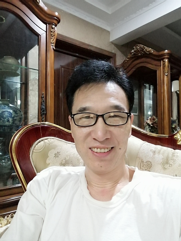 我在这里的第一张照片--泰安相亲服务中心