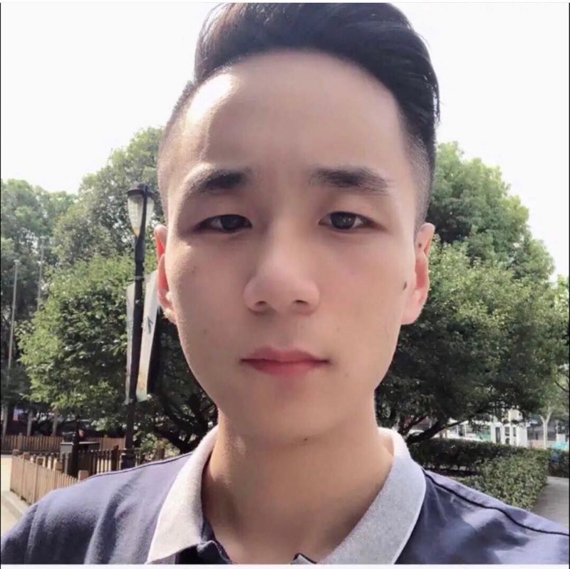 期待八月的雨的第一张照片--泰安相亲服务中心