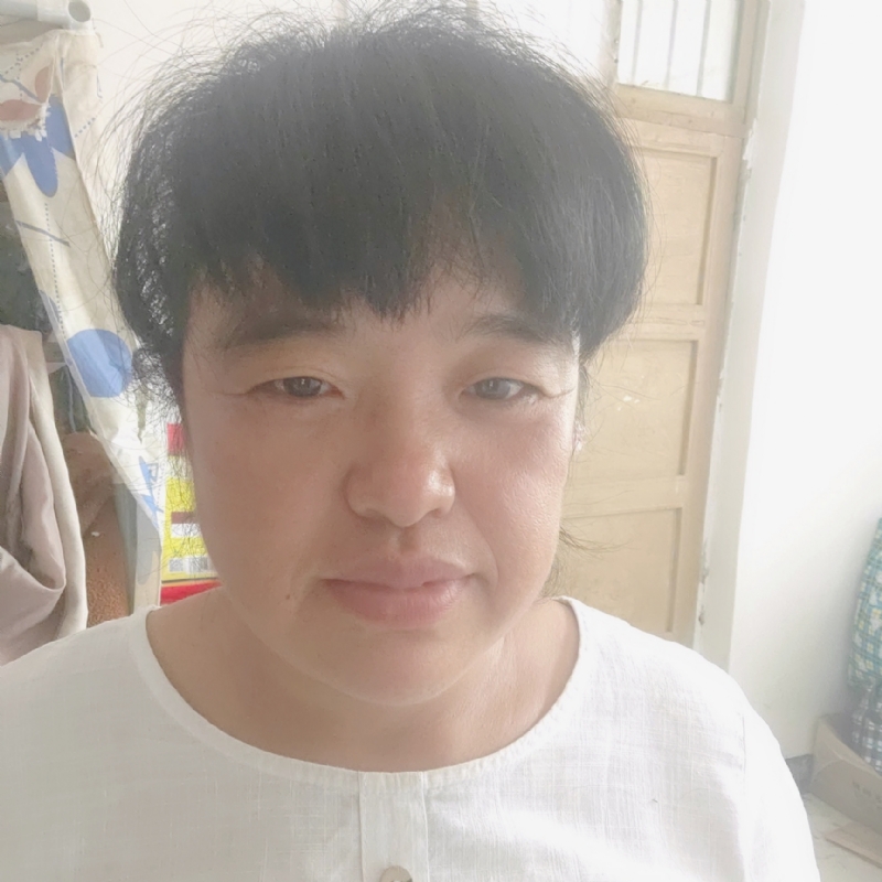 二妮的第一张照片--泰安相亲服务中心