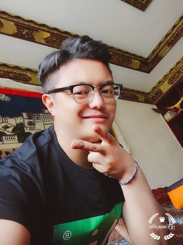 橙男的第四张照片--泰安相亲服务中心