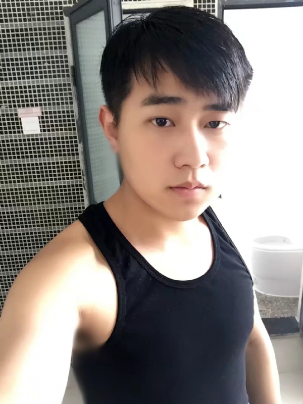 繁花似锦的第一张照片--泰安相亲服务中心