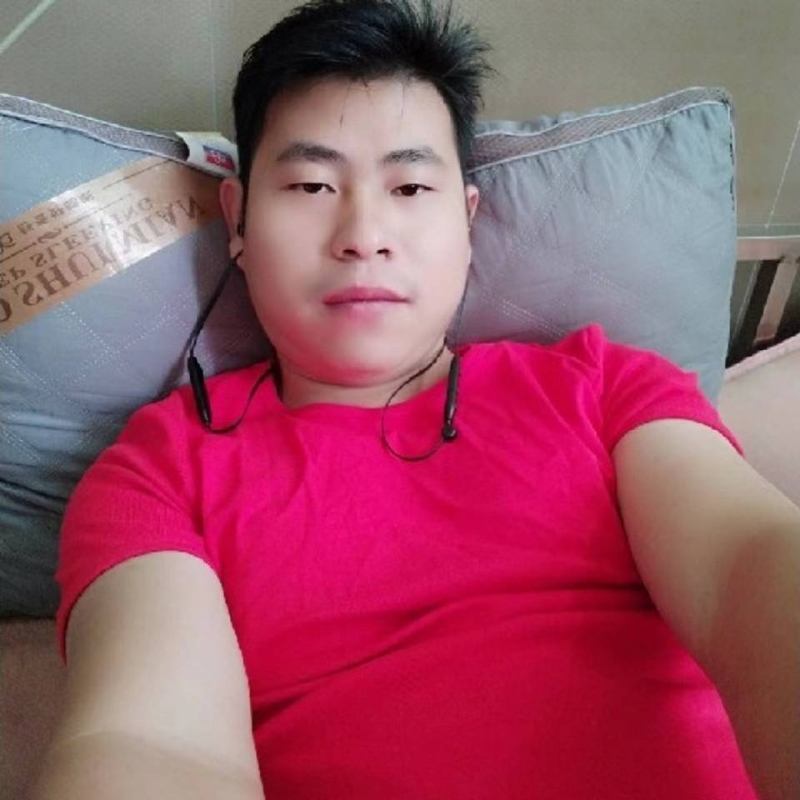 李强的第一张照片--泰安相亲服务中心