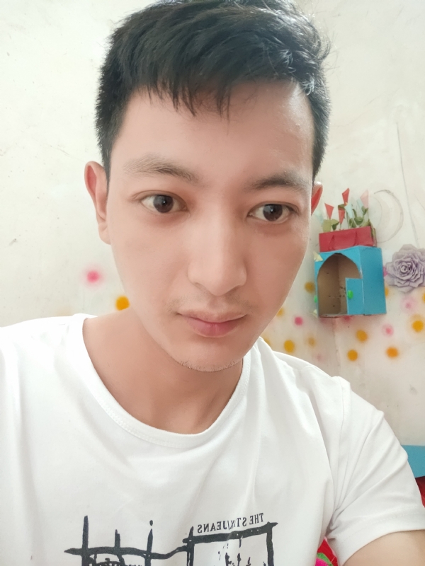 笑对人生的第一张照片--泰安相亲服务中心