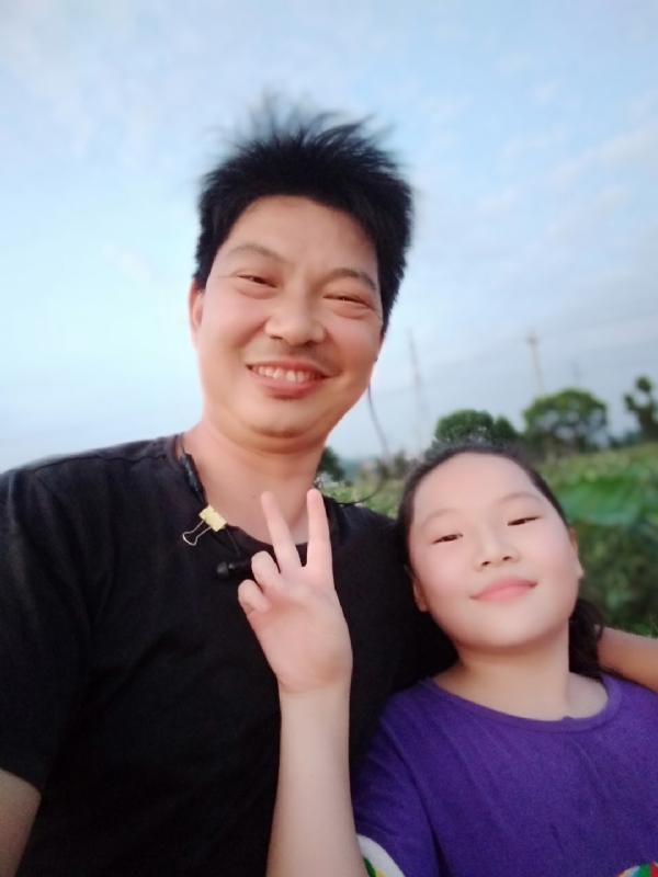 老王2的第一张照片--泰安相亲服务中心