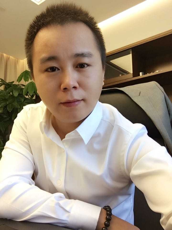 天若有情的第一张照片--泰安相亲服务中心