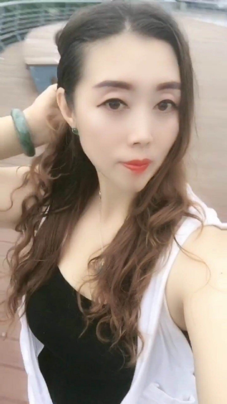 雨蝶的第三张照片--泰安相亲服务中心