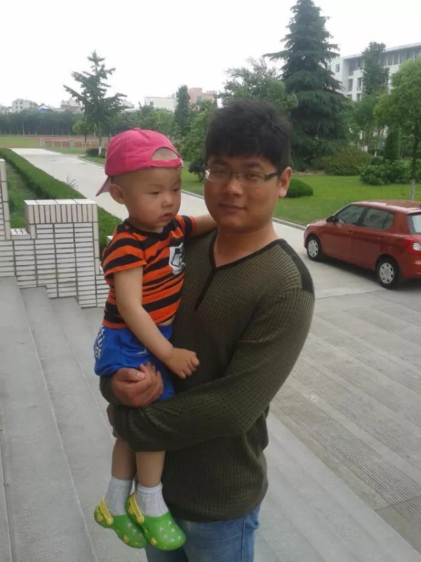秦时明月的第一张照片--泰安相亲服务中心