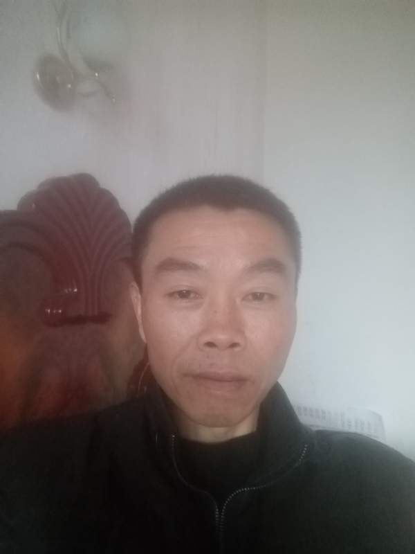 祖成的第一张照片--泰安相亲服务中心