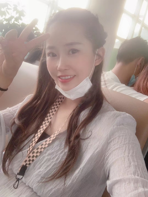 宁乙的第一张照片--泰安相亲服务中心