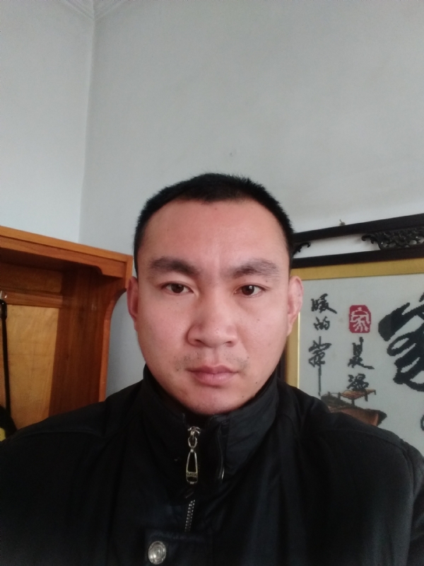 一江春水的第三张照片--泰安相亲服务中心