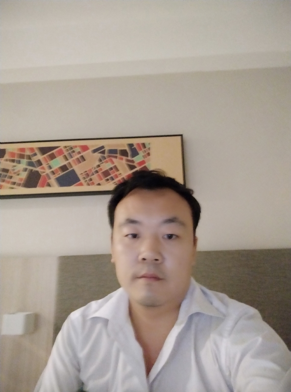 落叶寂寞的第一张照片--泰安相亲服务中心