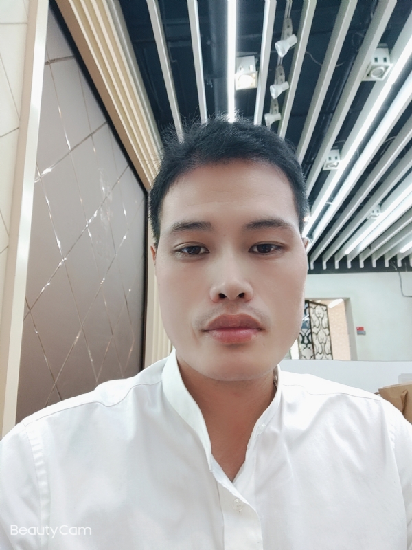 一米阳光的第二张照片--泰安相亲服务中心