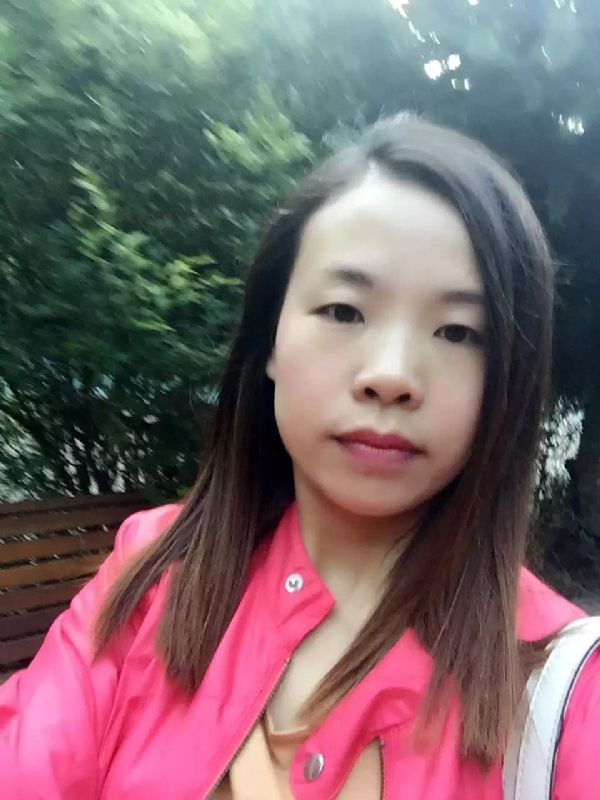 褪色的回忆的第一张照片--泰安相亲服务中心