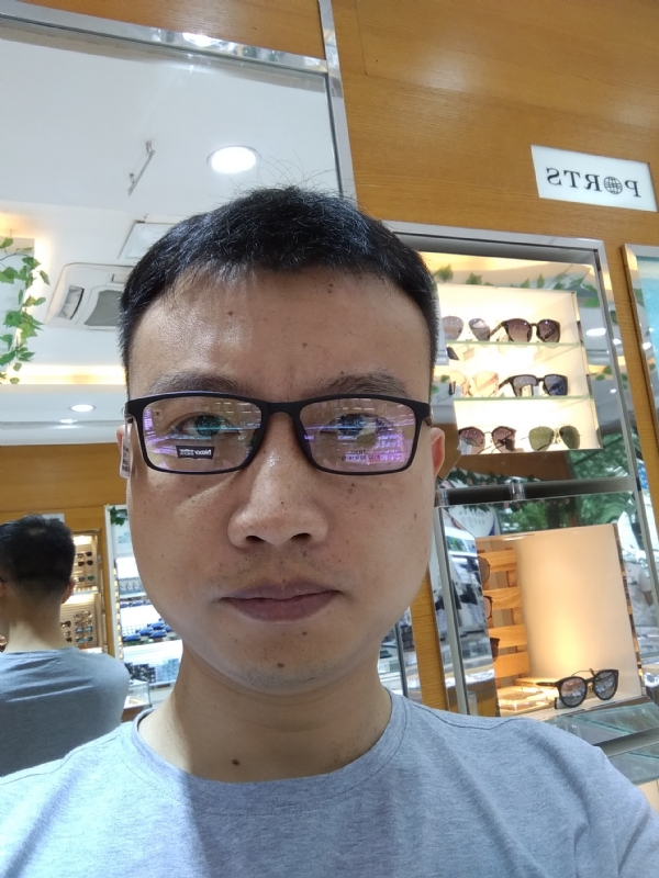 冰羽蓝的第一张照片--泰安相亲服务中心