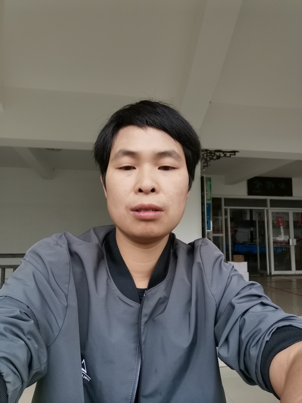 刘志强的第一张照片--泰安相亲服务中心