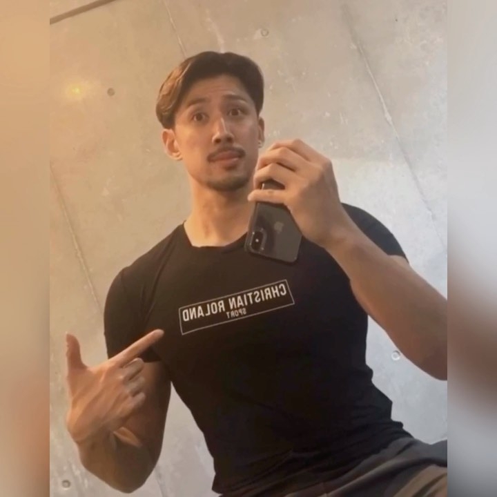 迎风而上的第一张照片--泰安相亲服务中心