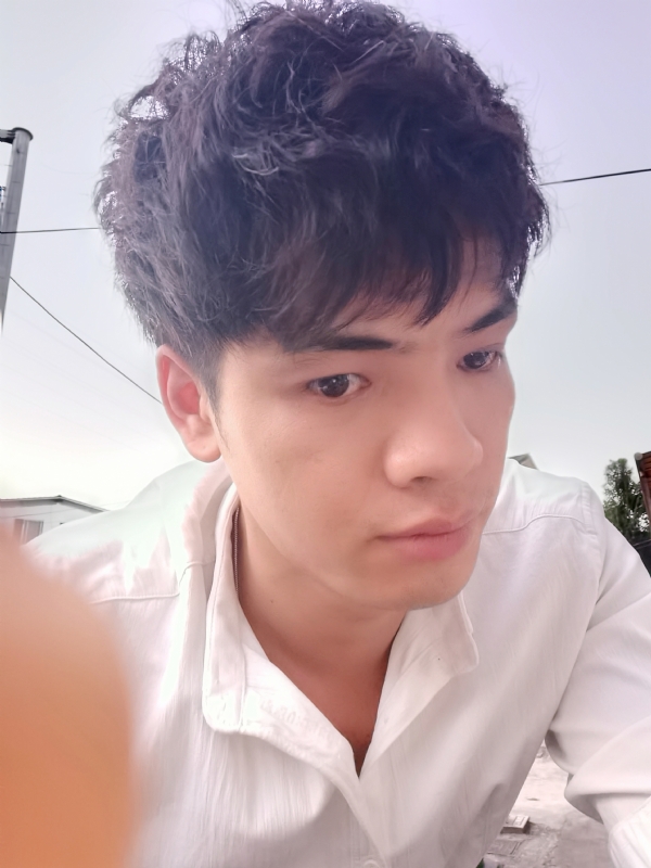 幕后老板的第三张照片--泰安相亲服务中心