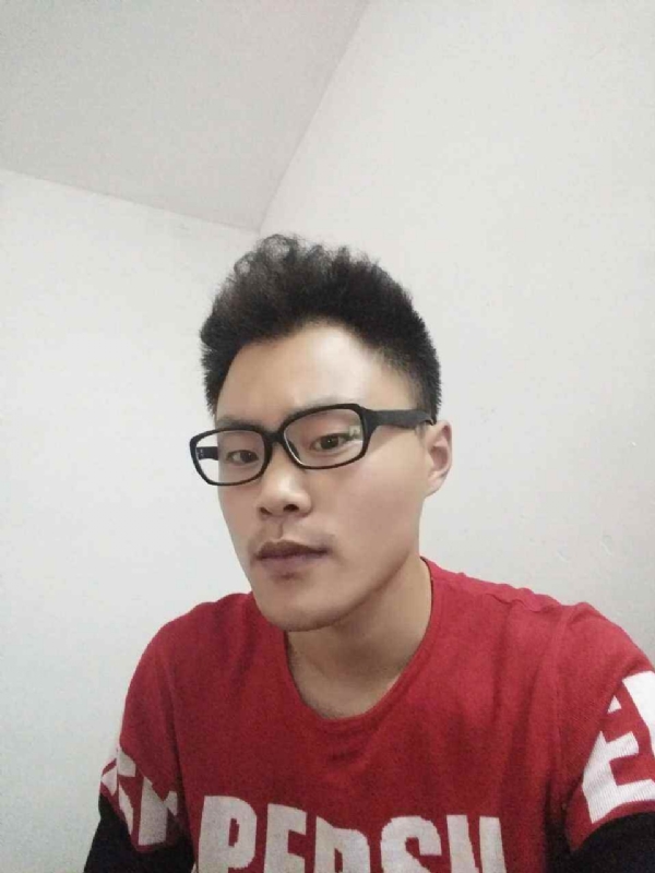 玉尚的第三张照片--泰安相亲服务中心