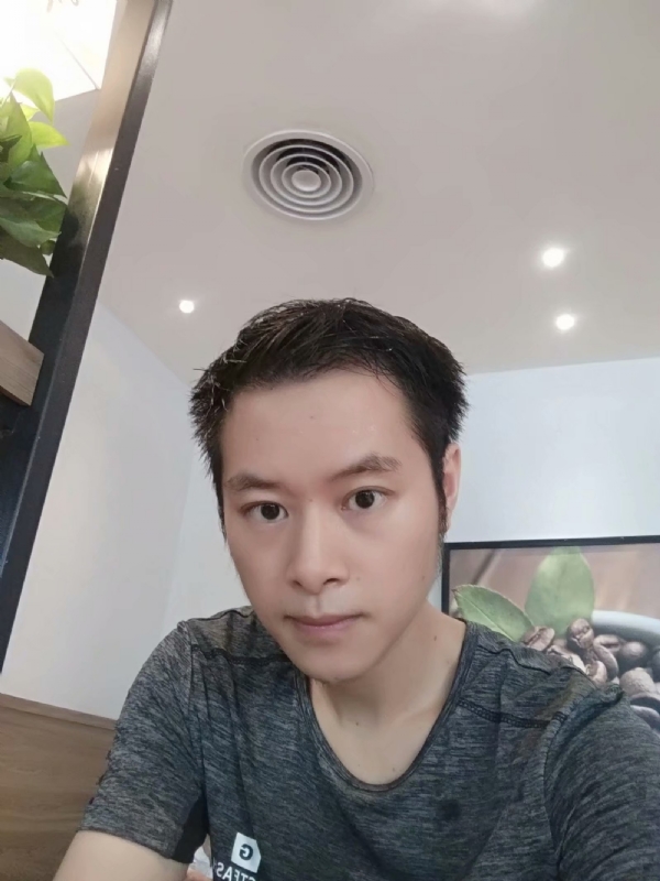 期待缘分的第一张照片--泰安相亲服务中心