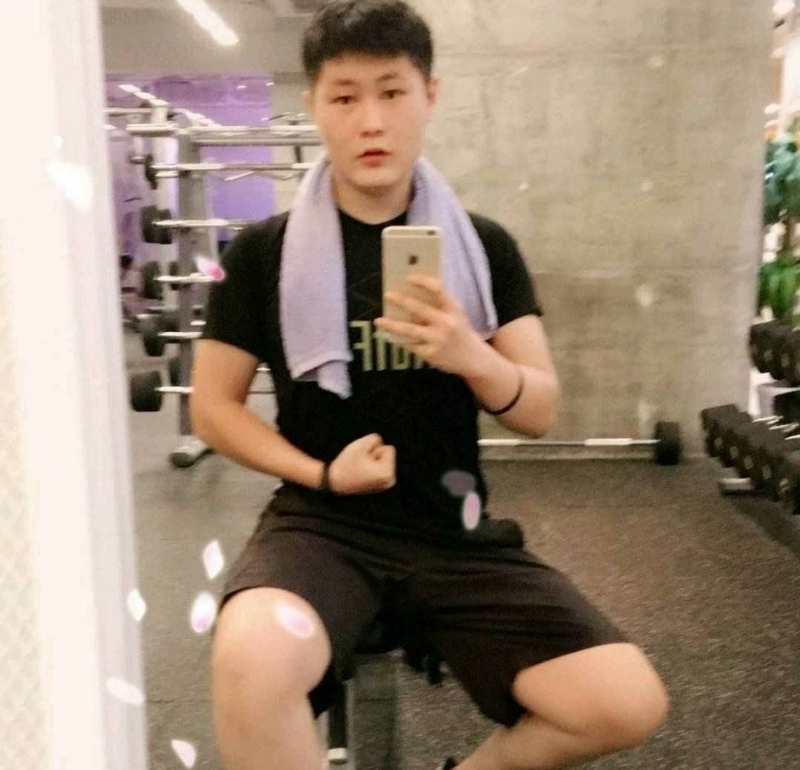 晚婚的第二张照片--泰安相亲服务中心
