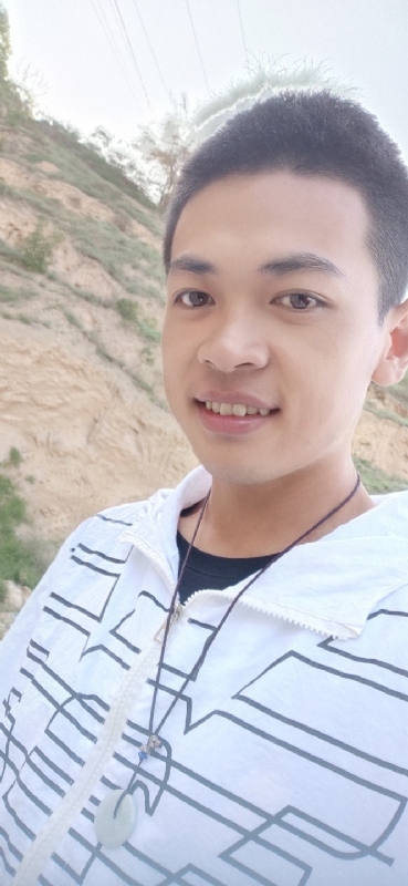 小辉的第一张照片--泰安相亲服务中心