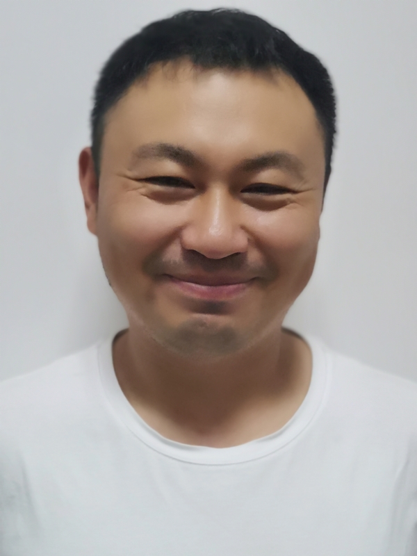 汪老师的第一张照片--泰安相亲服务中心