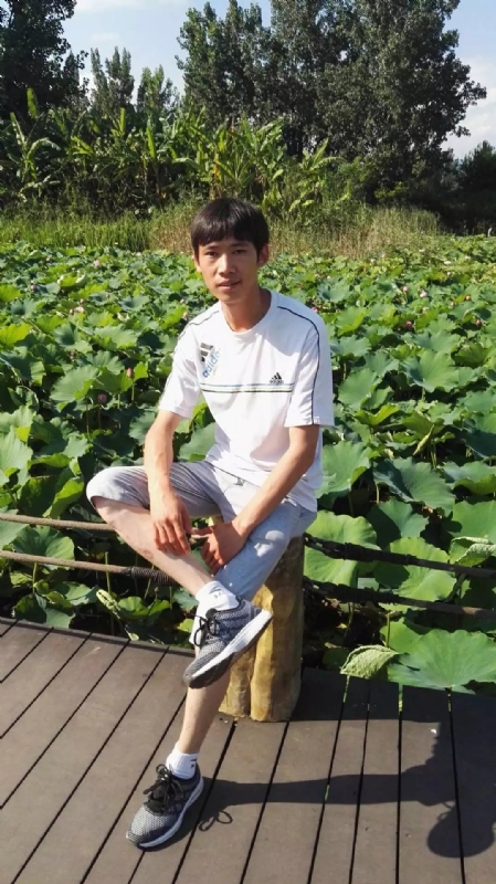 洛佐山娃的第一张照片--泰安相亲服务中心