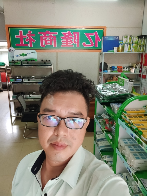 亿隆的第一张照片--泰安相亲服务中心