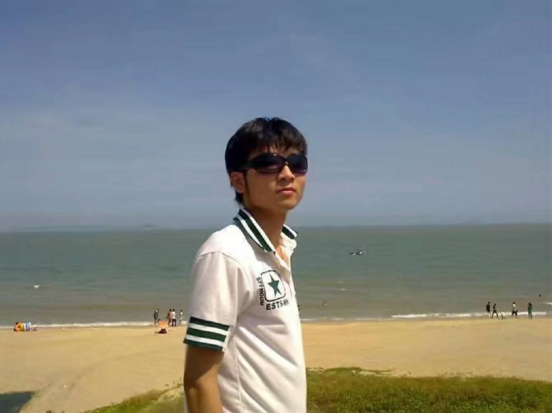 阿俊的第一张照片--泰安相亲服务中心