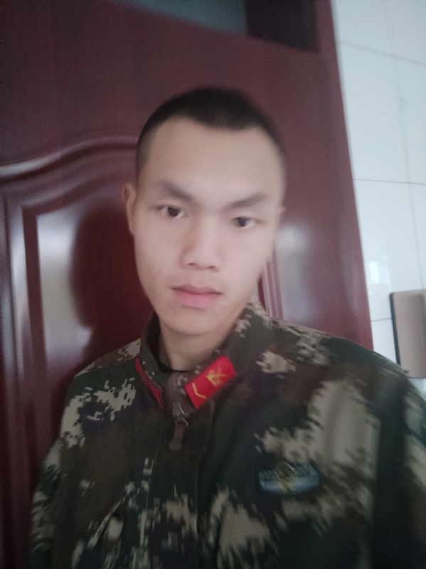 洛洛的第一张照片--泰安相亲服务中心