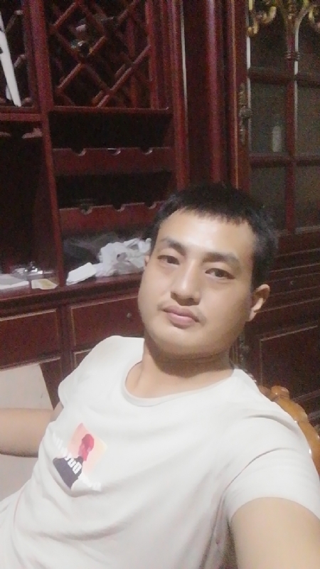 明天遇见你的第二张照片--泰安相亲服务中心