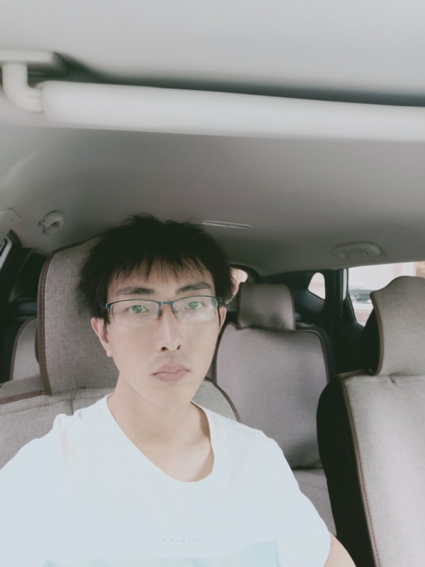 阳光大男孩的第一张照片--泰安相亲服务中心