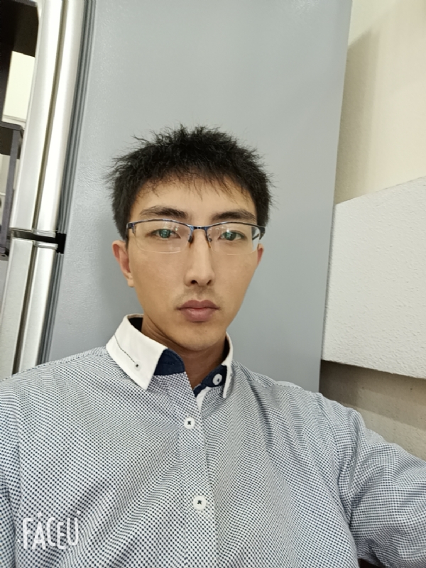 阳光大男孩的第二张照片--泰安相亲服务中心