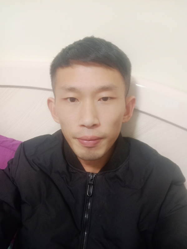 亮儿的第一张照片--泰安相亲服务中心