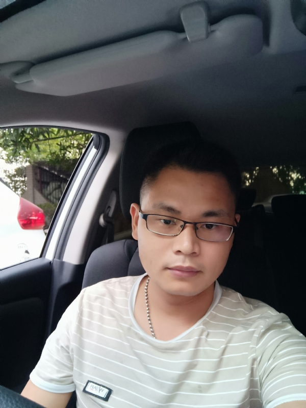 水明的第一张照片--泰安相亲服务中心
