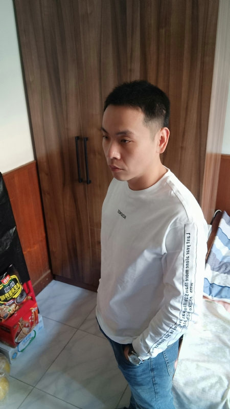 没有蜡笔的小航的第一张照片--泰安相亲服务中心