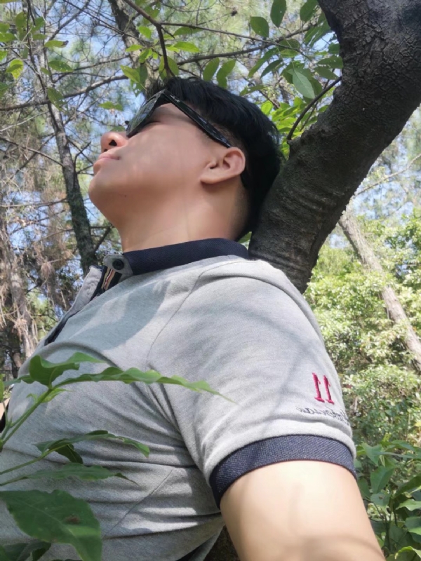 新丁的第一张照片--泰安相亲服务中心
