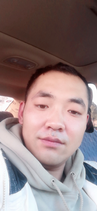 hefeng的第一张照片--泰安相亲服务中心