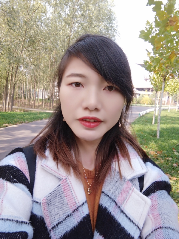 hely的第一张照片--泰安相亲服务中心