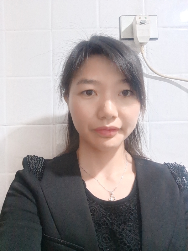 hely的第三张照片--泰安相亲服务中心